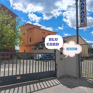 Appartement Express Traveller's Front Station Fs Privat Parking Free, Parme